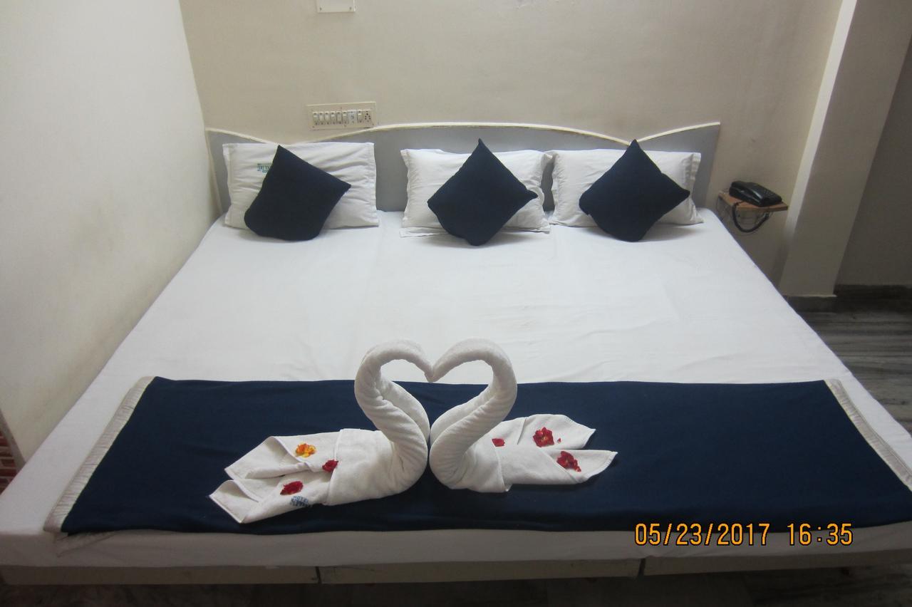 Sree Vaibhav Residency Hotel Tirupati Exterior photo