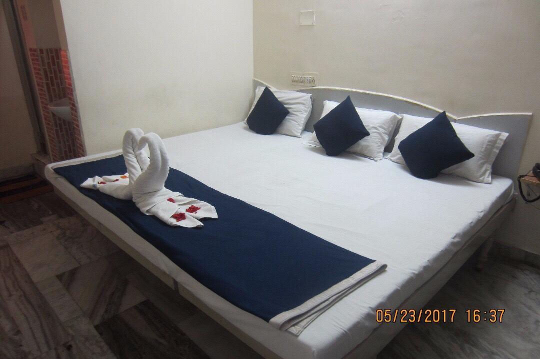 Sree Vaibhav Residency Hotel Tirupati Exterior photo